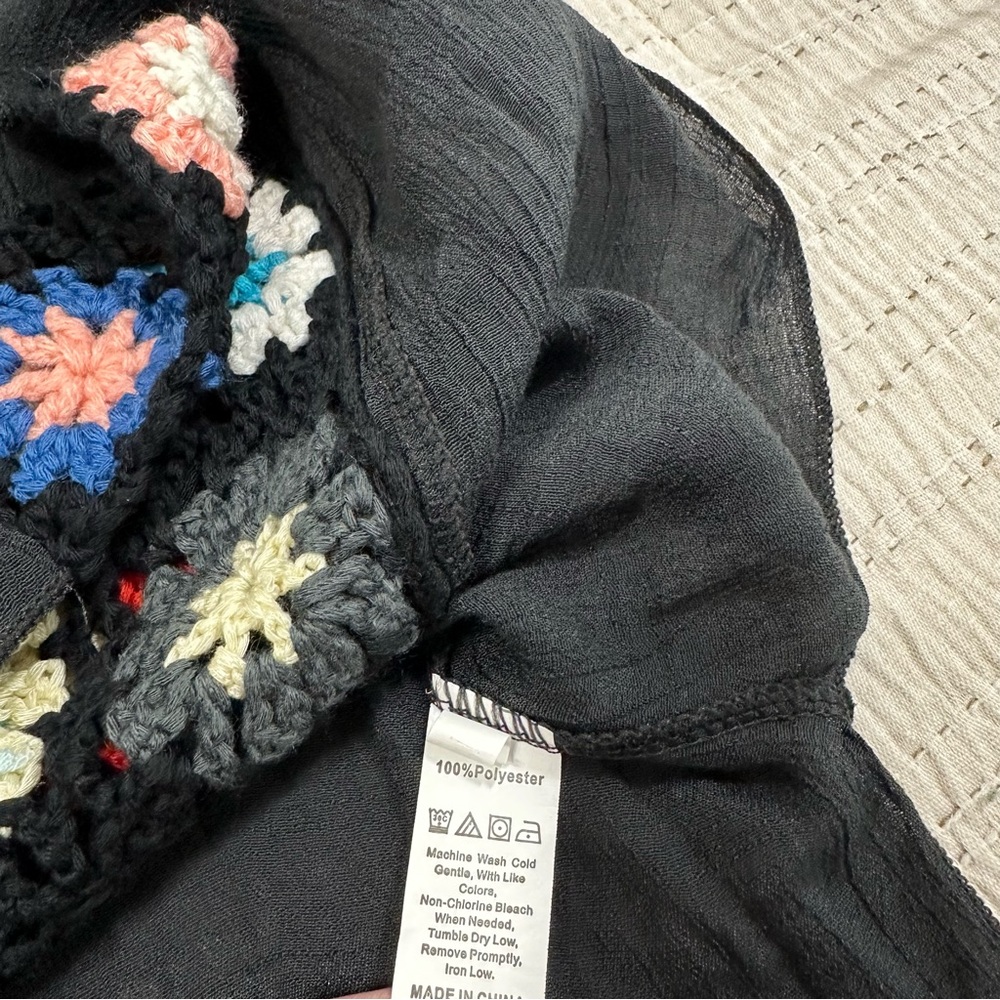 Source Unknown Black Sleeveless Swim Coverup with Multicolor Crochet Accents - Picture 3 of 6